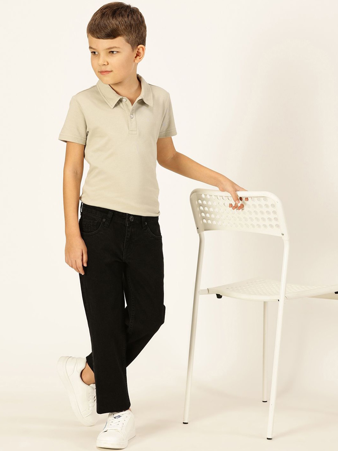 

French Connection Boys Smart Tapered Fit Mid-Rise Stretchable Jeans, Black