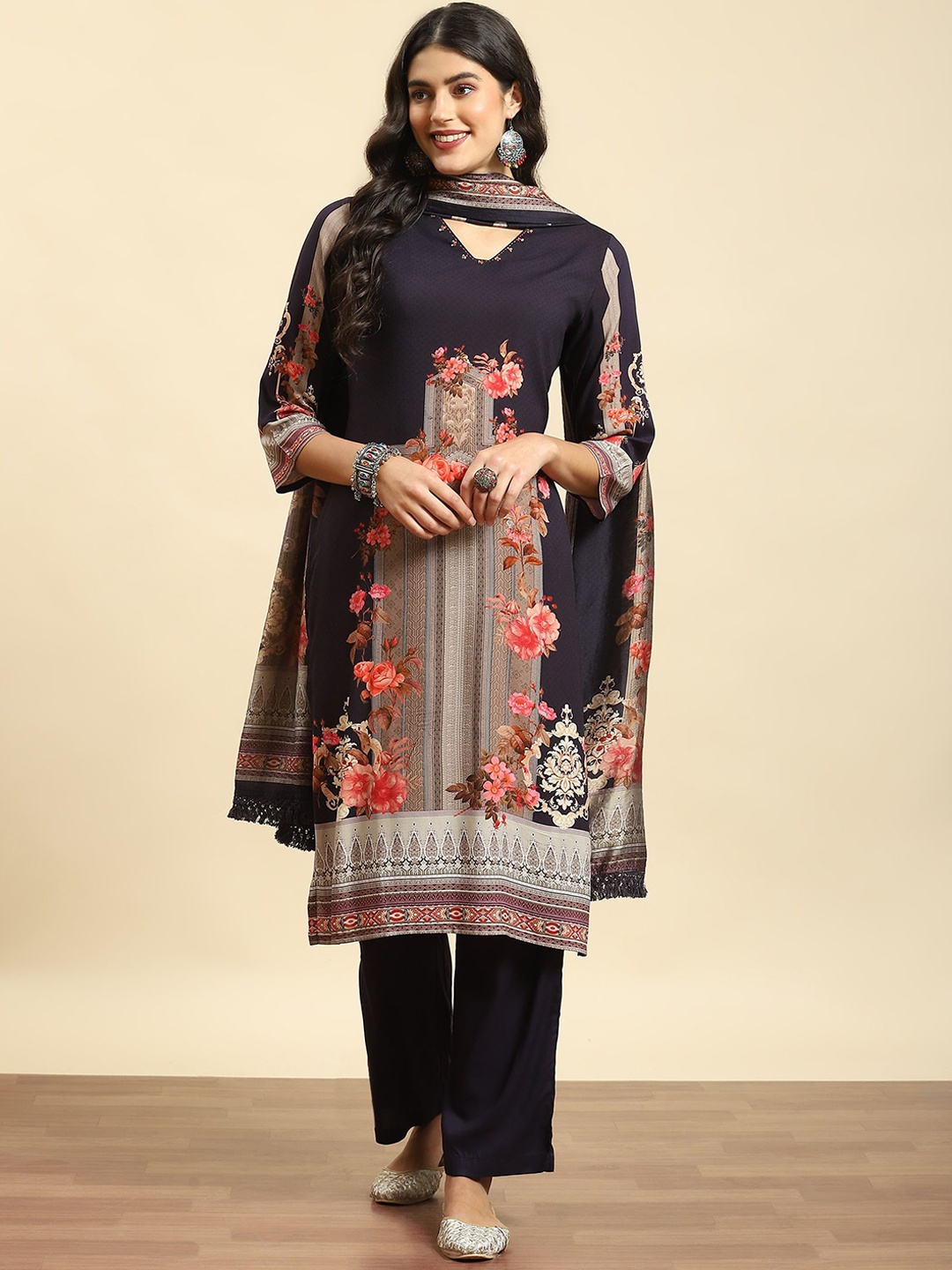 

Shree Floral Printed Liva Kurta with Trousers & Dupatta, Navy blue