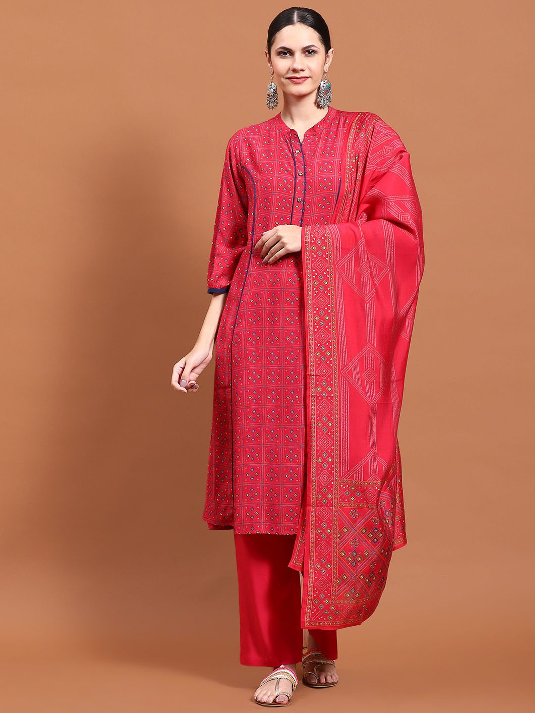 

Shree Geometric Printed Mandarin Collar Panelled Liva Kurta With Trousers & Dupatta, Fuchsia