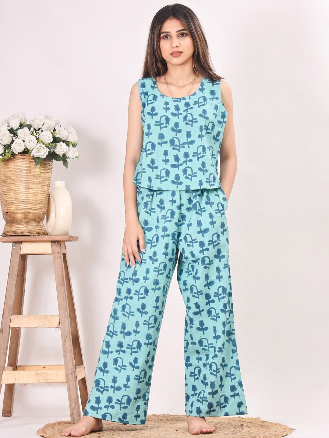 

SIDDHO HUM Women Printed Night suit, Blue