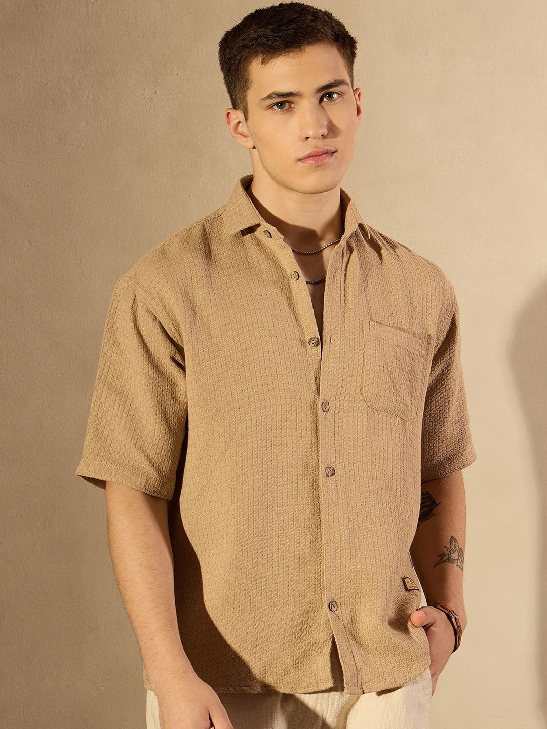 

DENNISON Men Self Design Oversized Cotton Shirt, Beige
