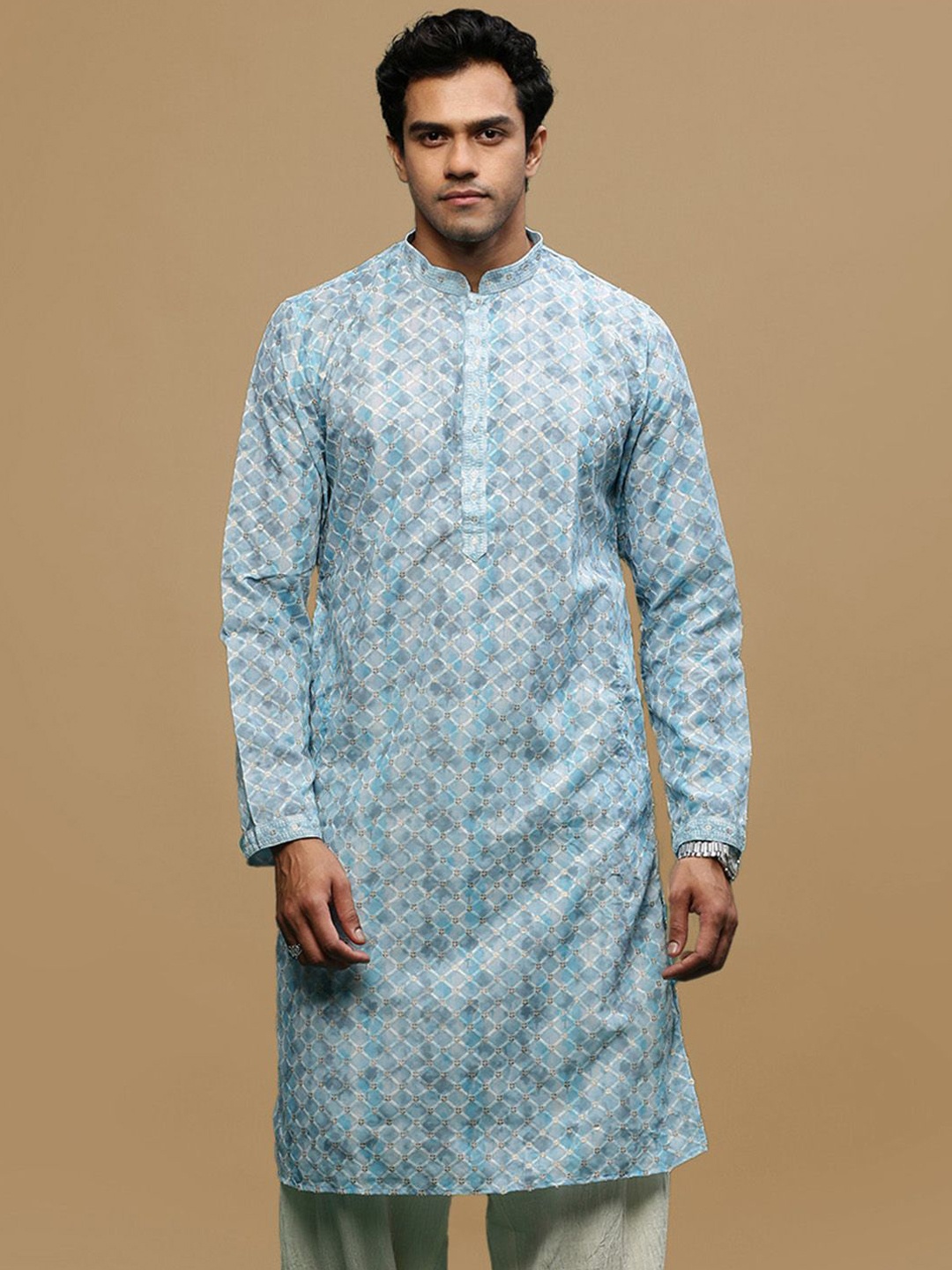 

Sanwara Geometric Embroidered Chikankari Cotton Straight Kurta, Blue