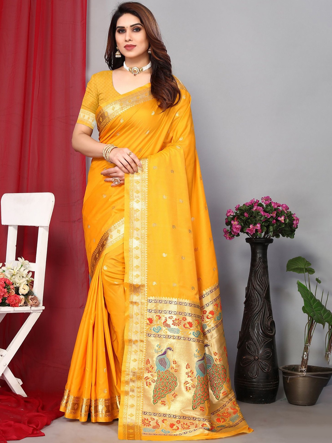 

Ekta Textiles Woven Design Zari Paithani Saree, Yellow