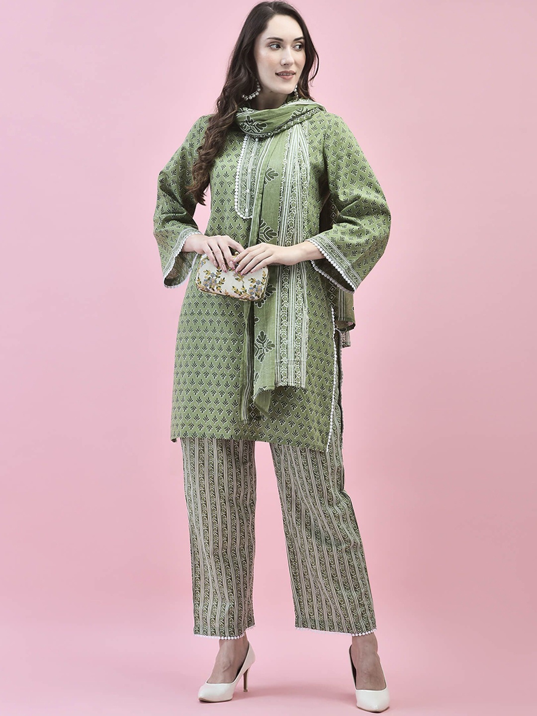 

Shree Floral Printed Regular Pure Cotton Kurta With Trousers & Dupatta, Green