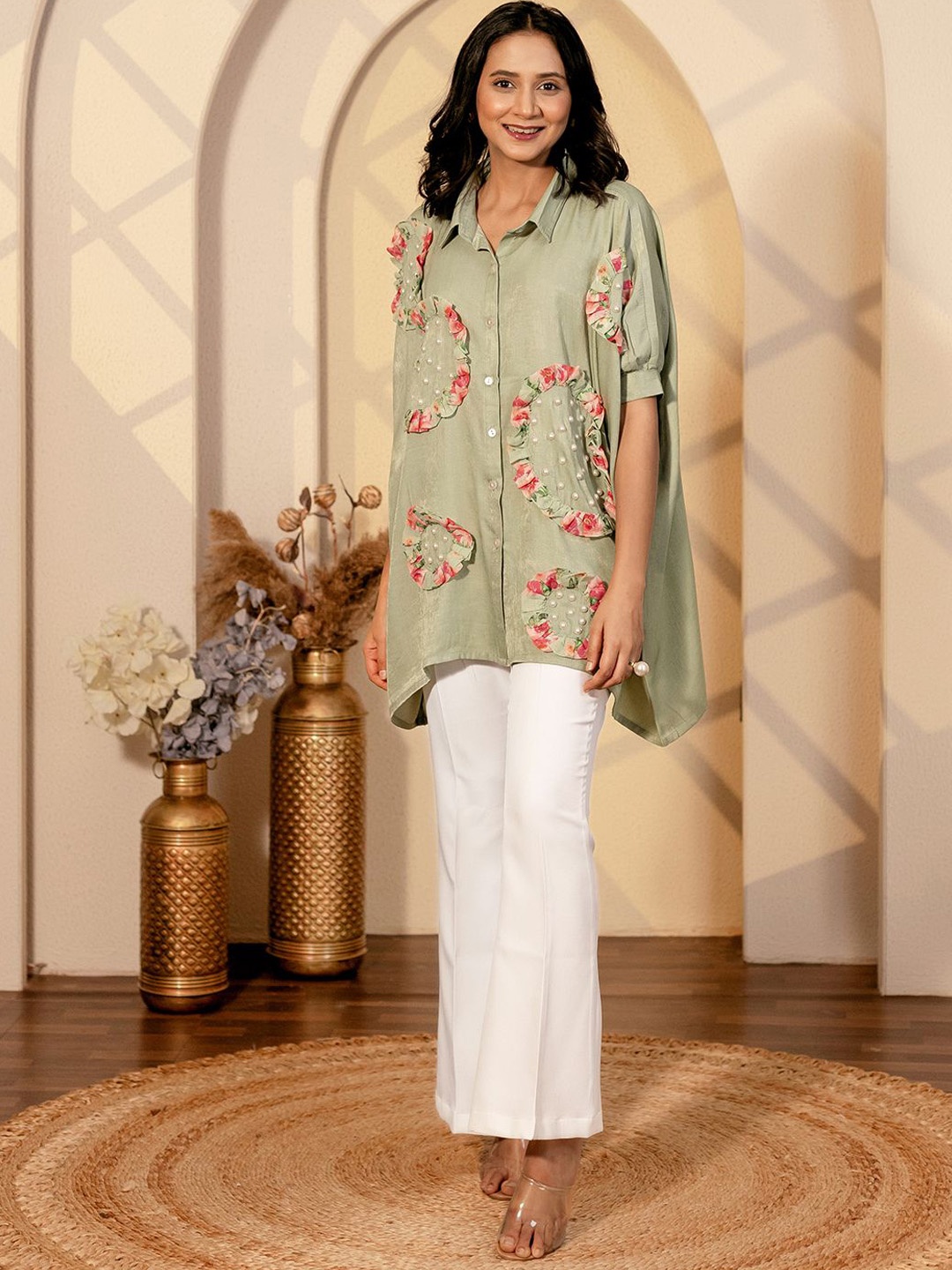 

B'Infinite Pearl Embellished Linen Kaftan Shirt & Trousers, Green