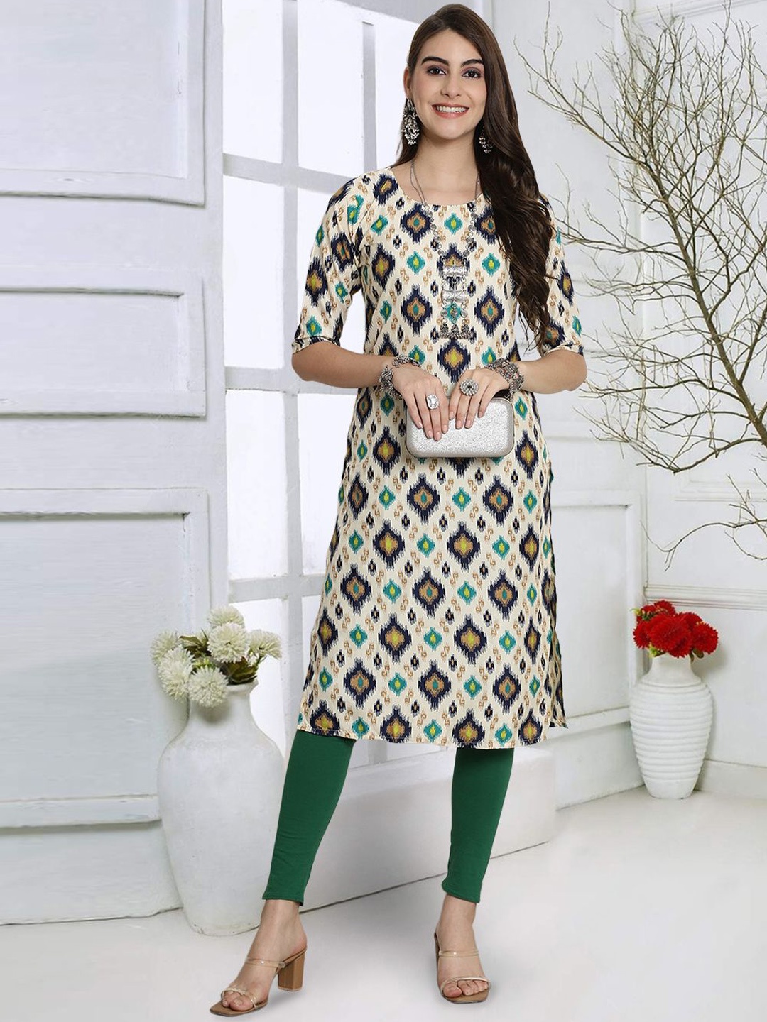 

7Threads Geometric Printed Round Neck Straight Kurta, White