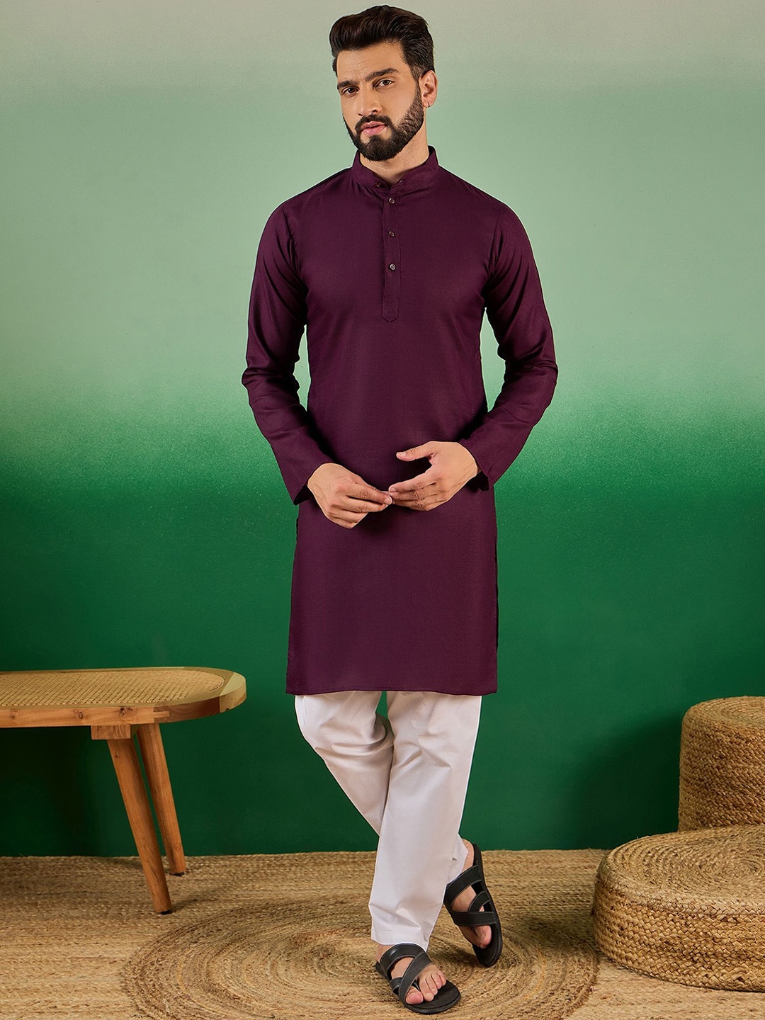 

Nimayaa Mandarin Collar Long Sleeves Straight Kurta, Purple