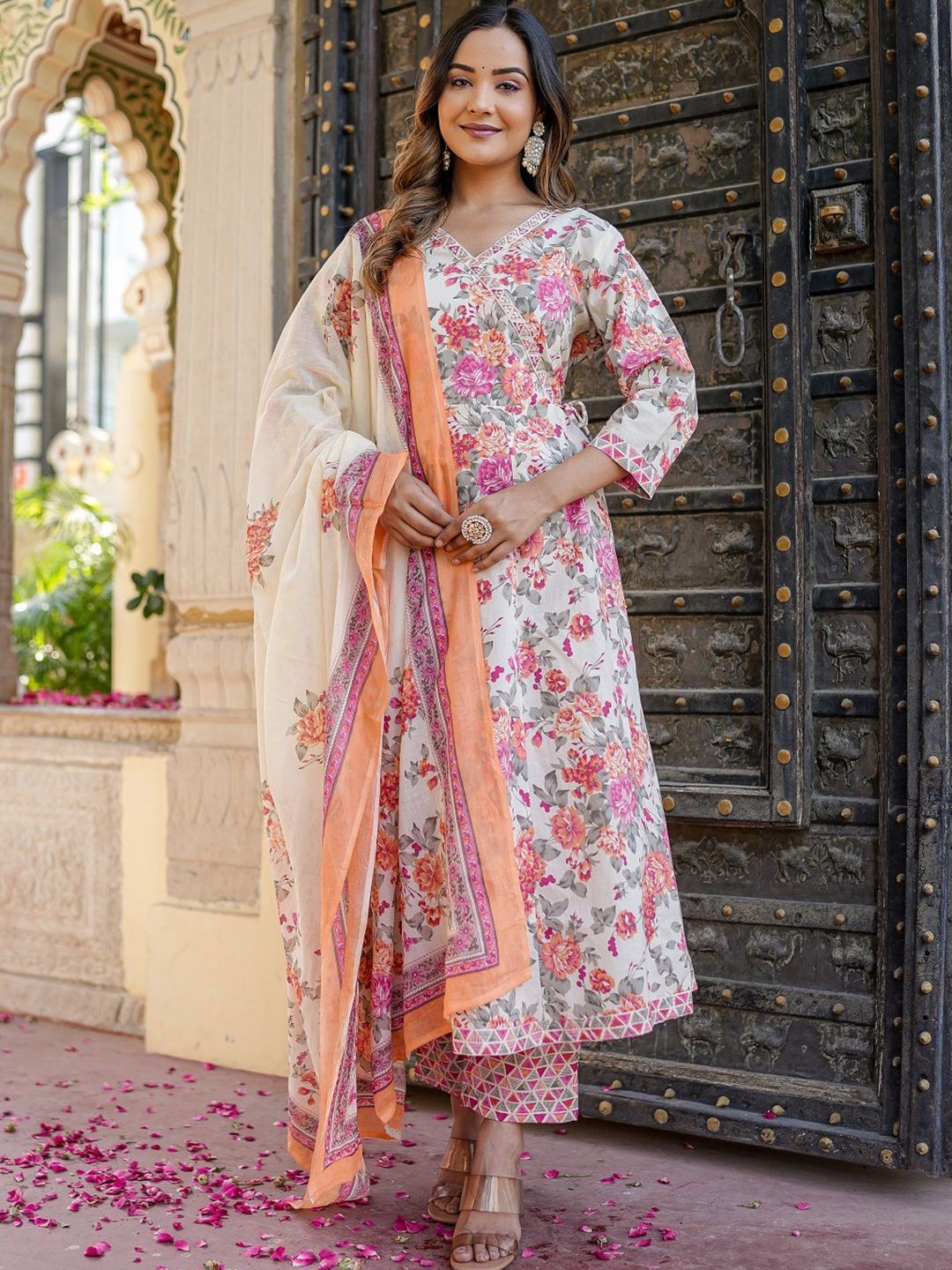 

Benaaz Floral Printed Anarkali Pure Cotton Kurta with Trousers & Dupatta, White