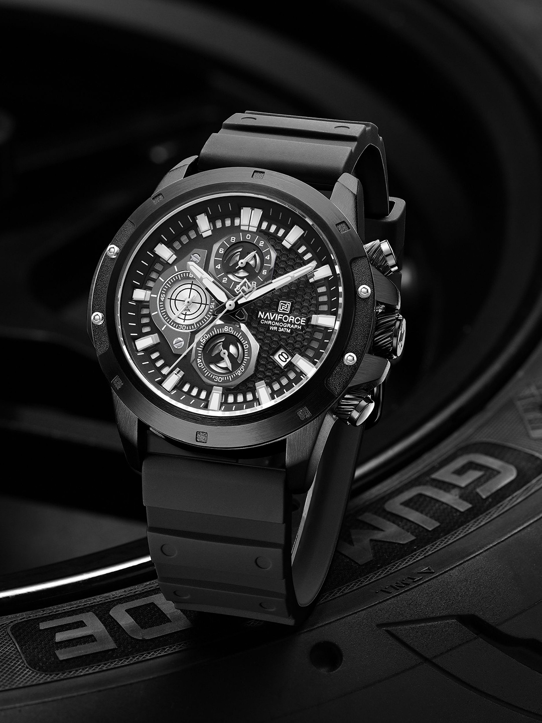 

Naviforce Men Dial & Straps Analogue Multi Function Watch NF8036 BBB, Black