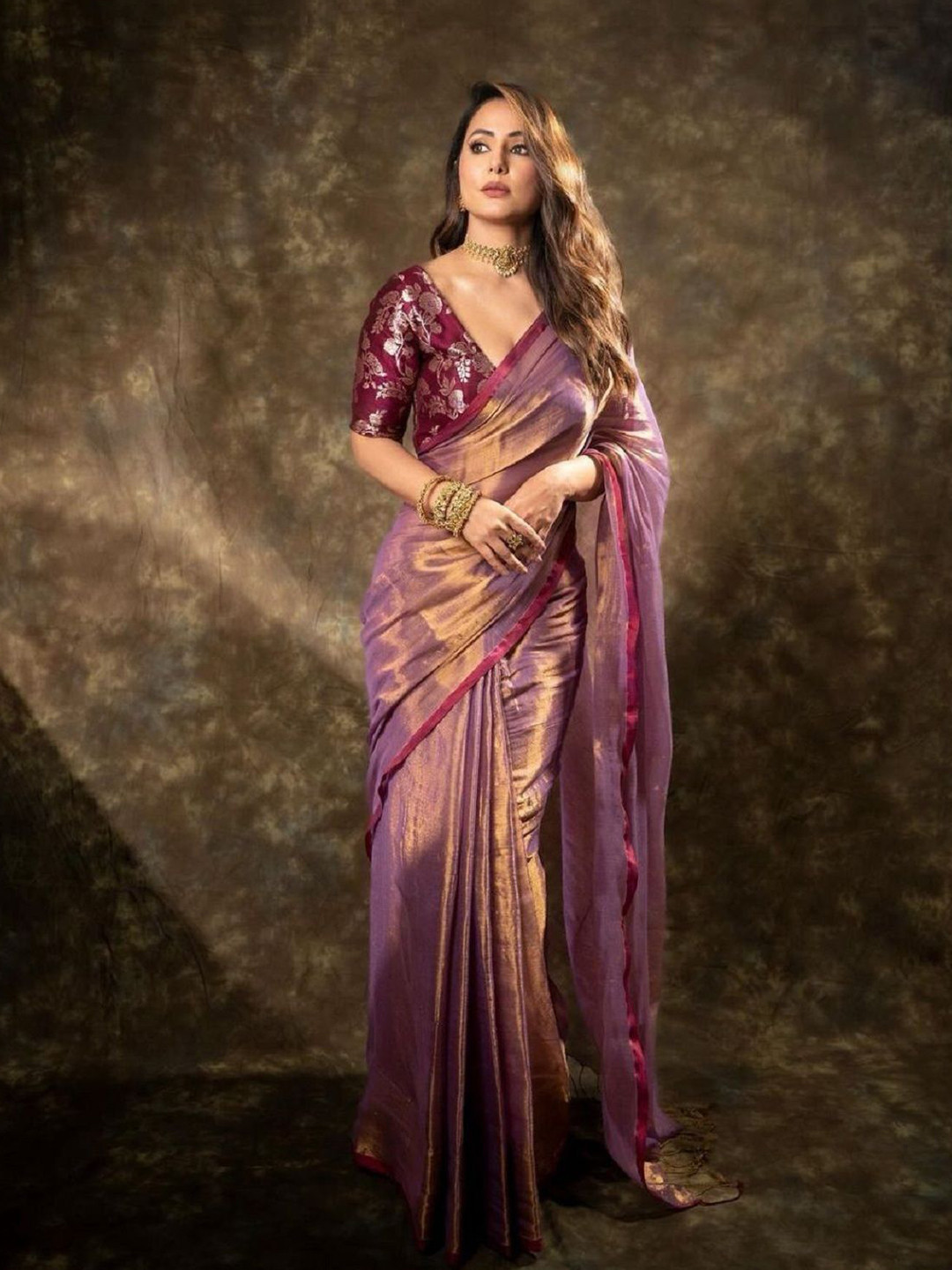 

Aika Women's Net Solid Saree, Purple