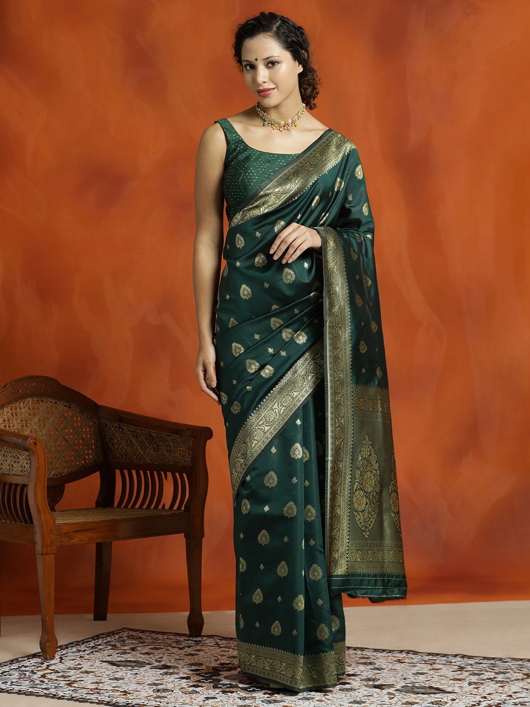 

Jaipur Kurti Silk Banarasi Zari Woven Heavy Saree, Green