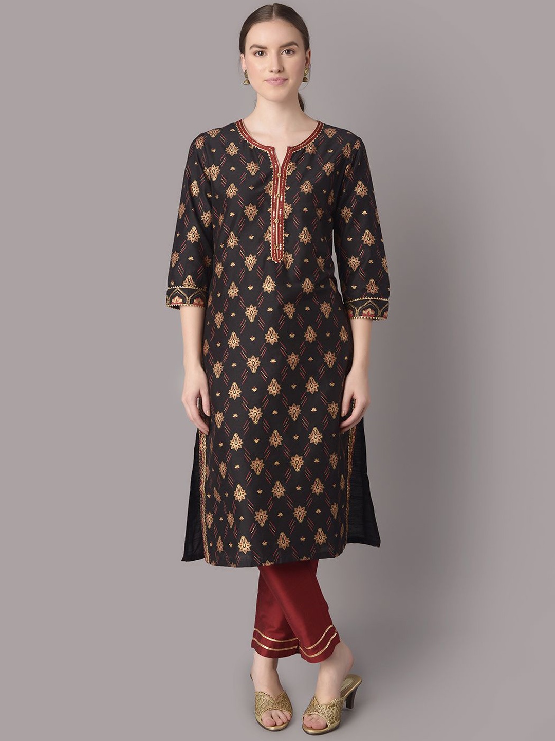 

Shree Ethnic Motifs Printed Regular Gotta Patti Straight Kurta with Trousers, Black