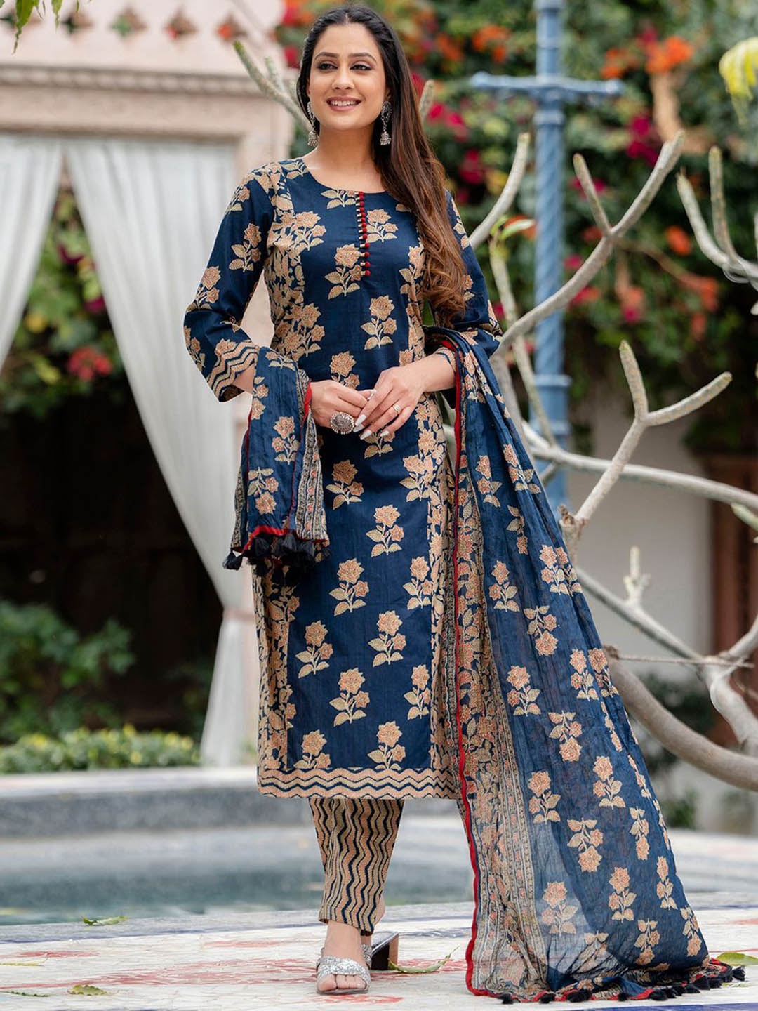 

Anni Designer Floral Printed Straight Kurta With Trouser & Dupatta, Navy blue