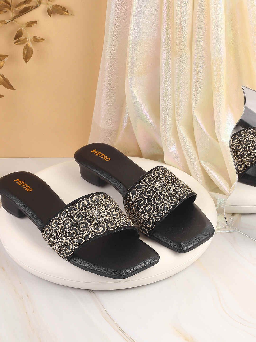 

Metro Woven Design Block Heel Sandals, Black