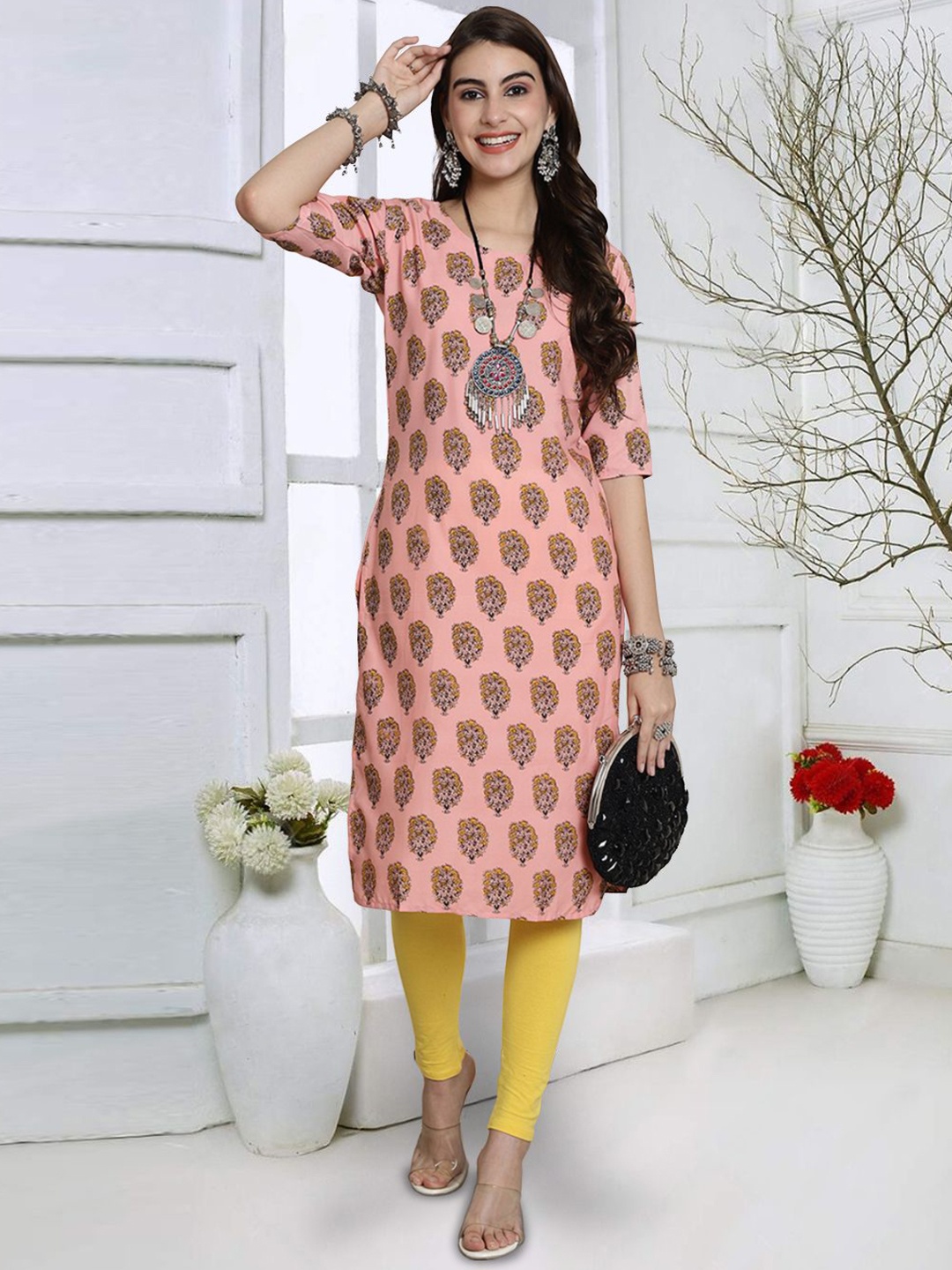 

7Threads Ethnic Motifs Printed Straight Kurta, Pink