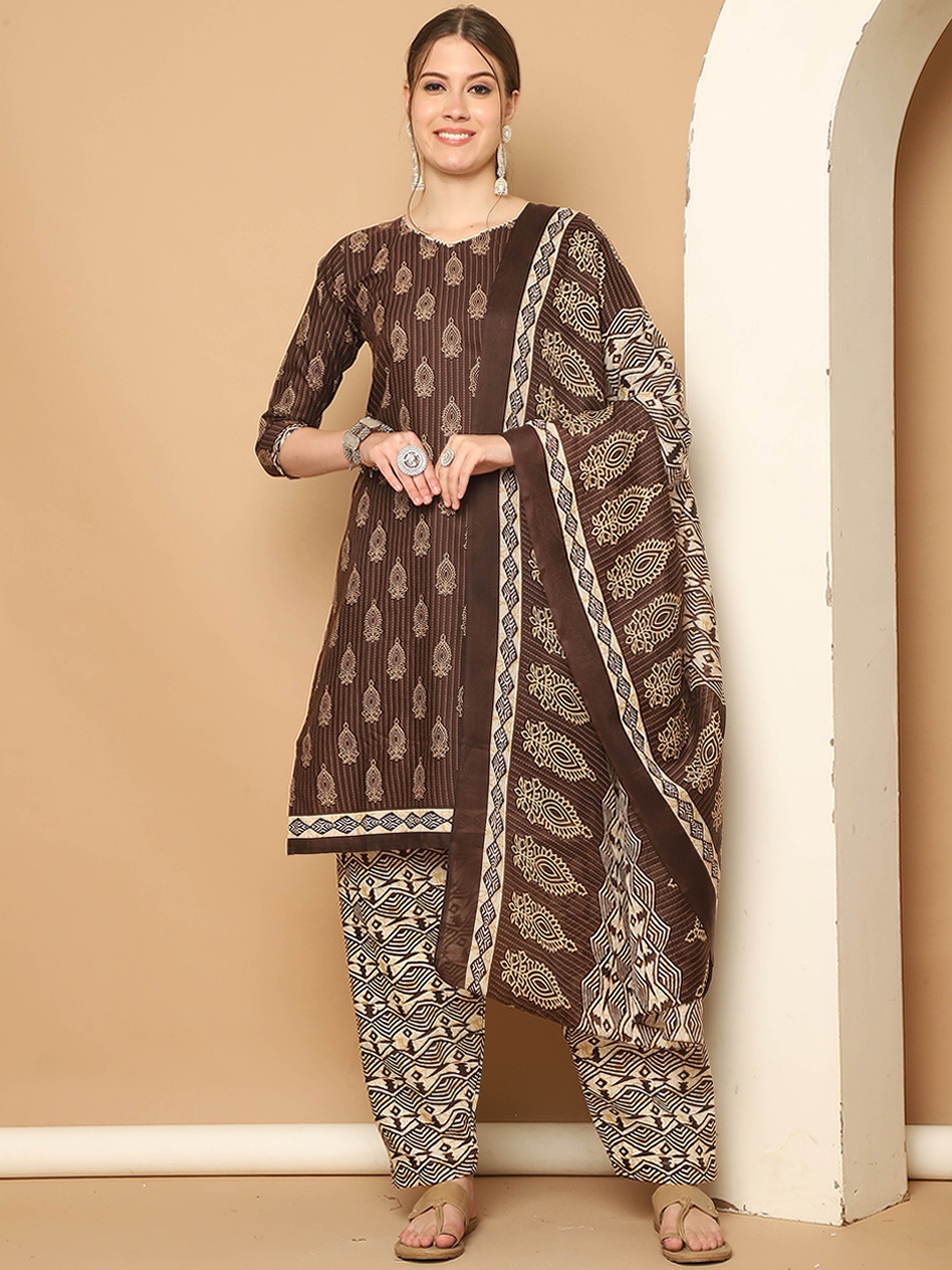

Rajnandini Floral Printed V-Neck Straight Kurta with Salwar & Dupatta, Brown
