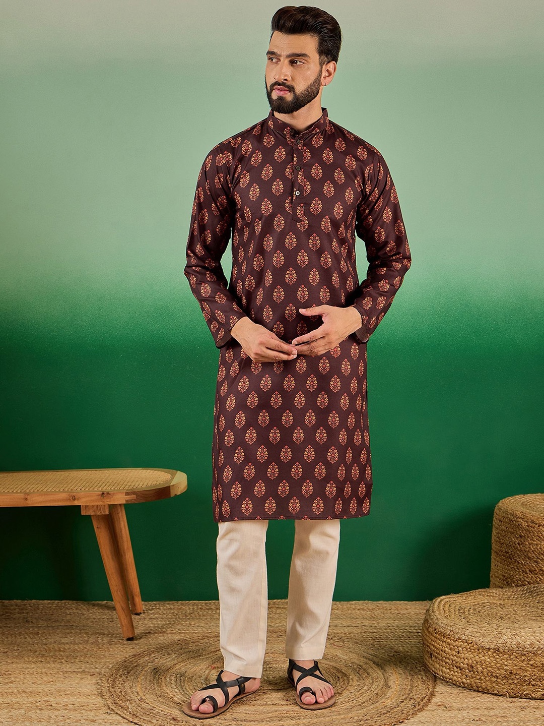 

Sangria Brown Floral Printed Mandarin Collar Cotton Straight Kurta