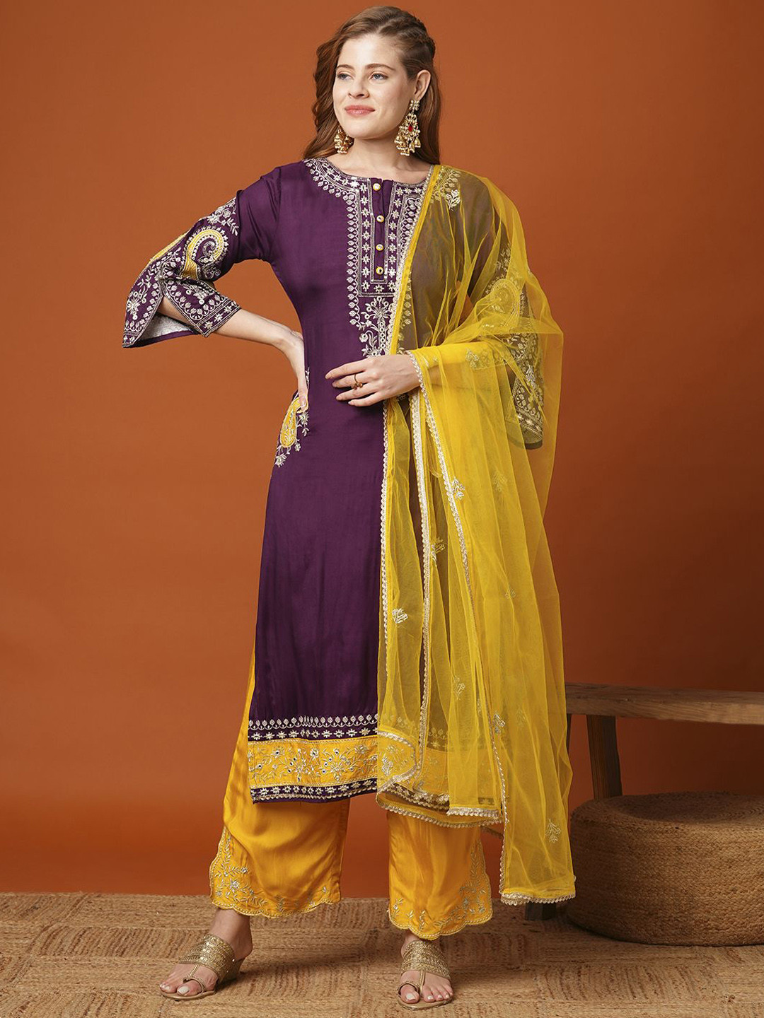 

FASHOR Floral Yoke Design Thread Work Straight Kurta with Palazzo & Dupatta, Purple