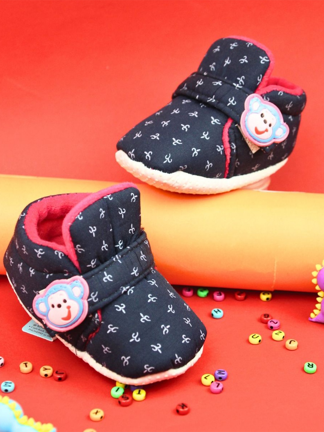 

NESKA MODA Unisex Kids Printed Cotton Booties, Navy blue