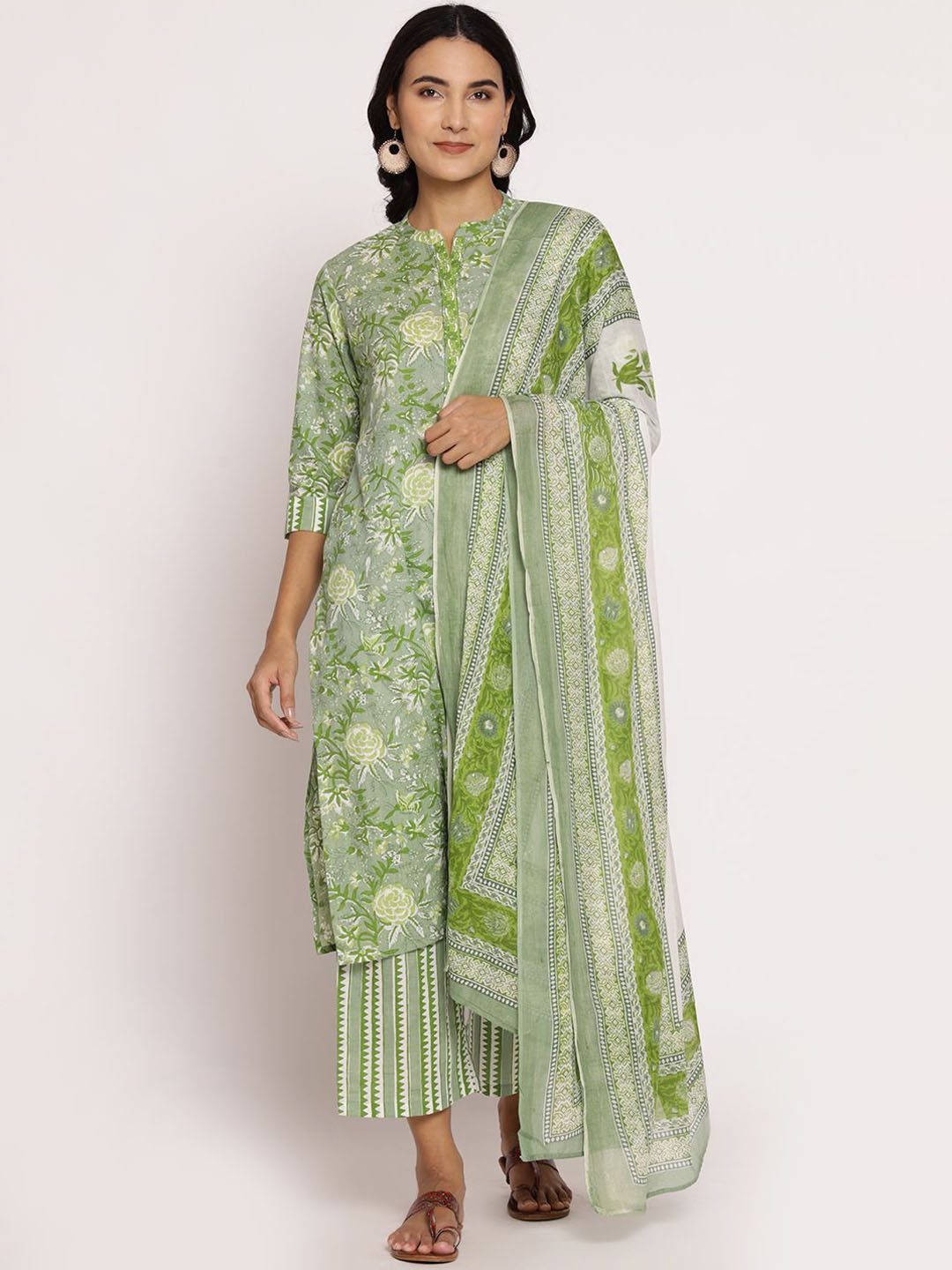 

Shree Floral Printed Mandarin Collar Regular Pure Cotton Kurta With Trousers & Dupatta, Green