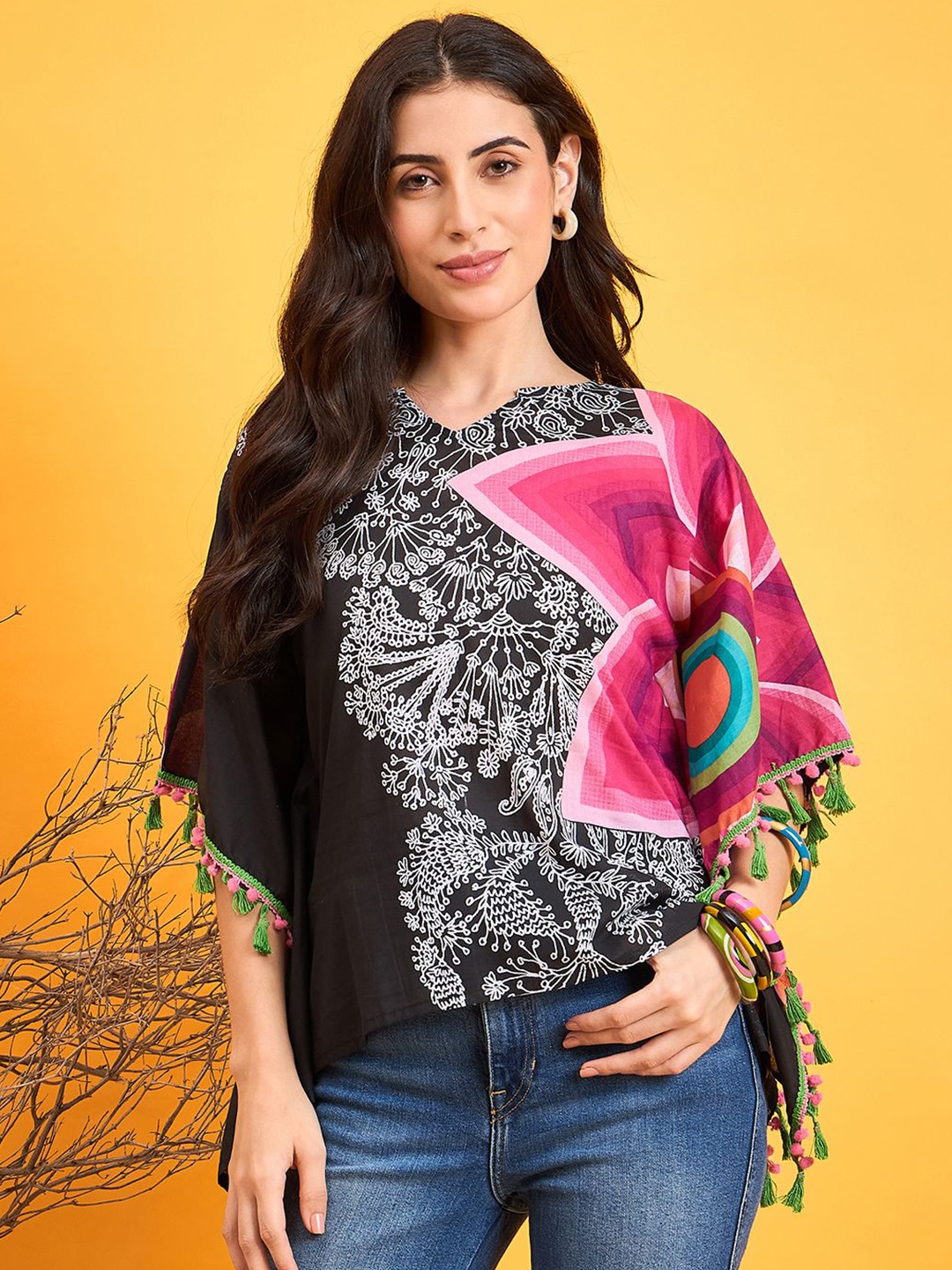 

The Kaftan Company Women Floral Printed Round Neck Cotton Top, Black