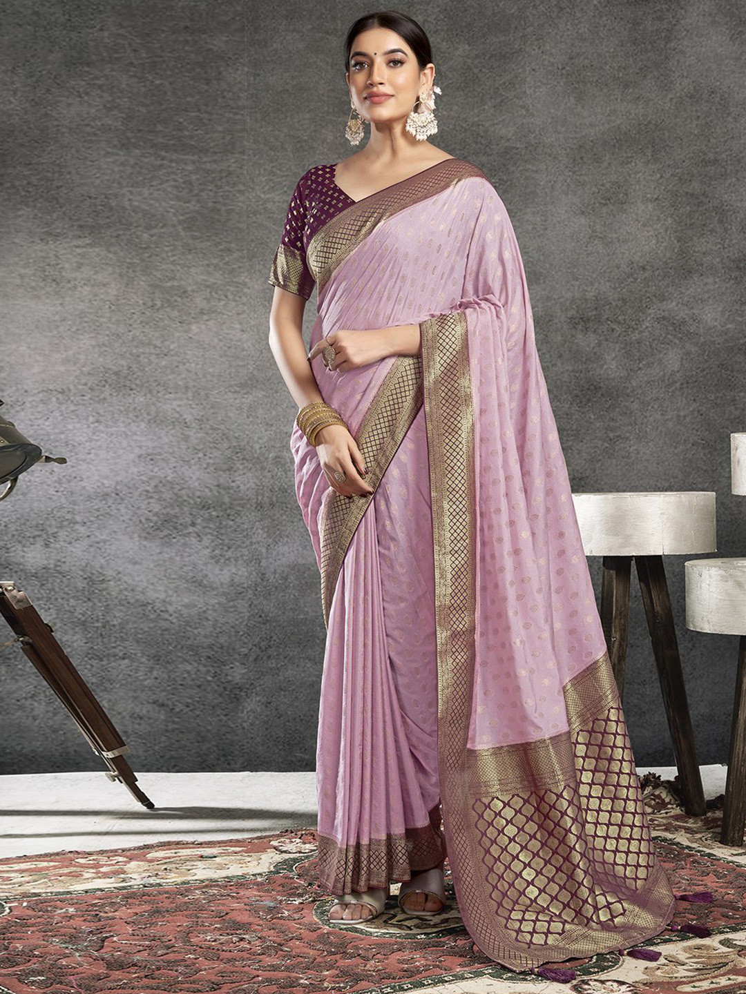 

Satrani Woven Design Zari Pure Georgette Banarasi Saree, Pink