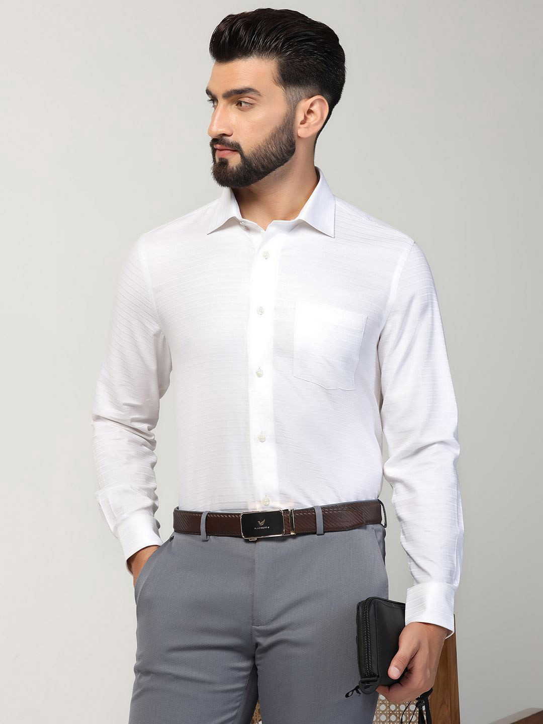 

Blackberrys Men India Slim Cutaway Collar Horizontal Striped Cotton Formal Shirt, White