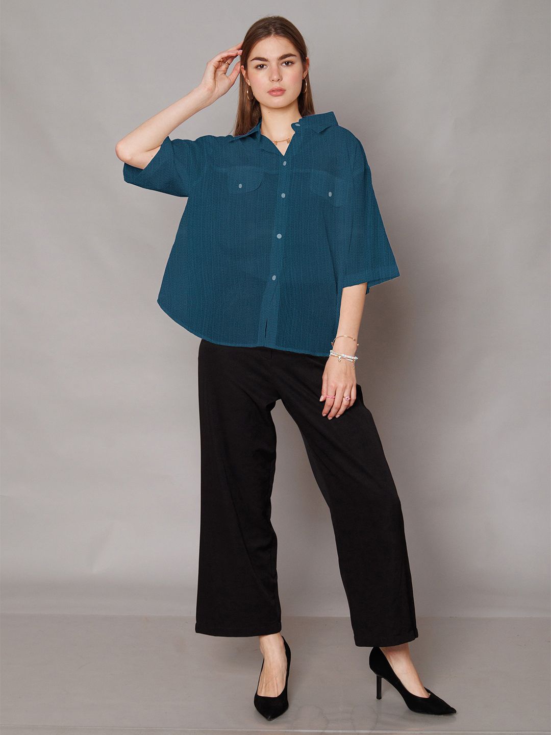 

Zink London Women Spread Collar Solid Relaxed Fit Casual Shirt, Blue
