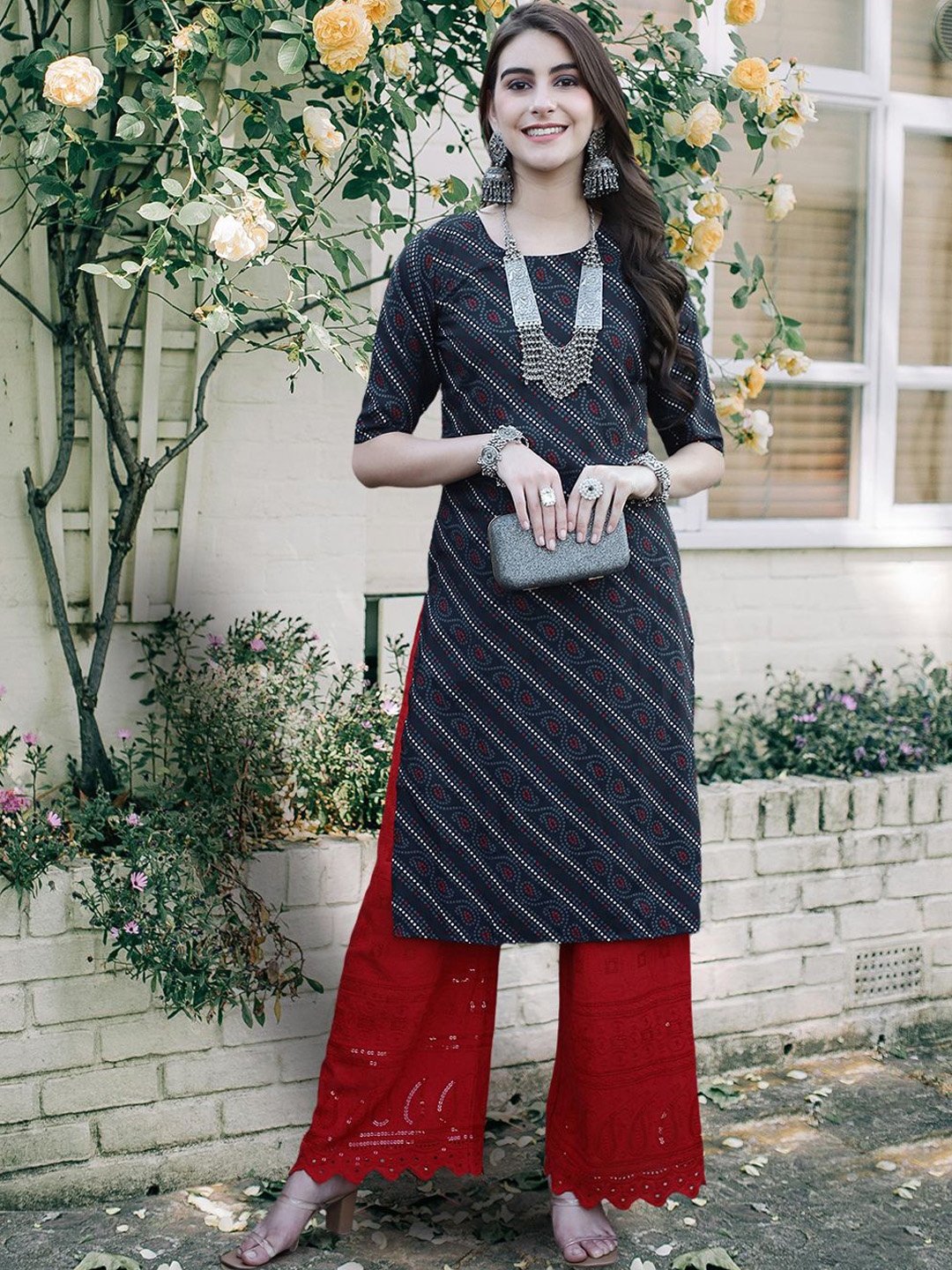 

7Threads Bandhani Printed Round Neck Straight Kurta, Black