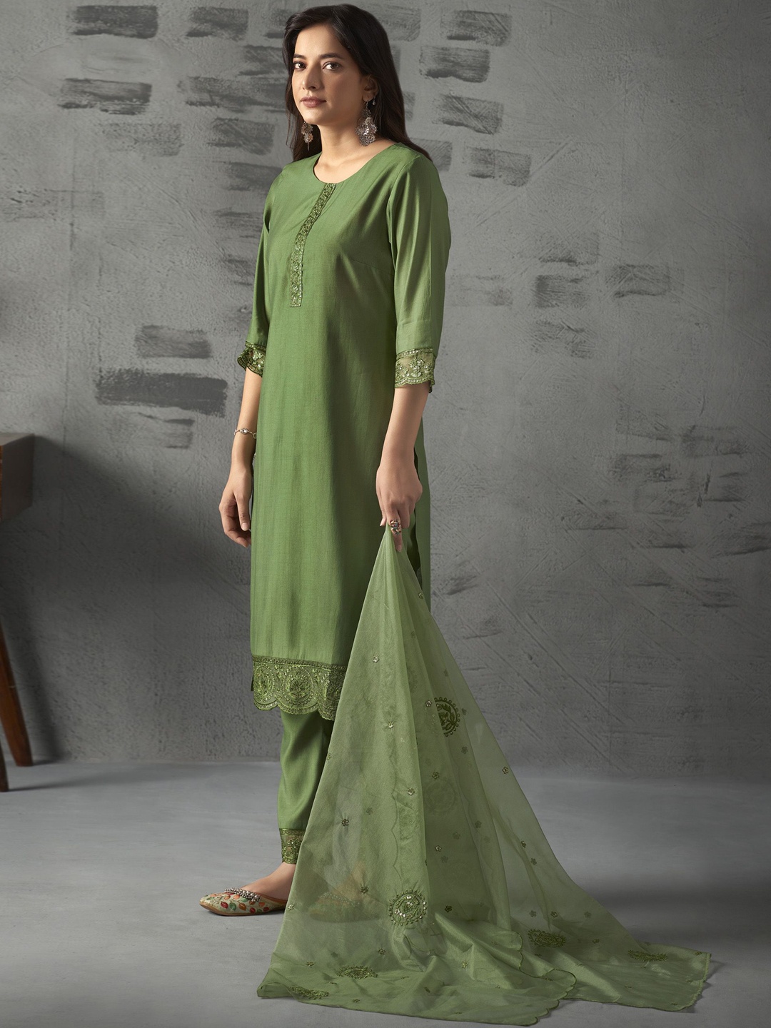 

Anouk Floral Yoke Design Thread Work Chanderi Silk Straight Kurta with Trousers & Dupatta, Olive