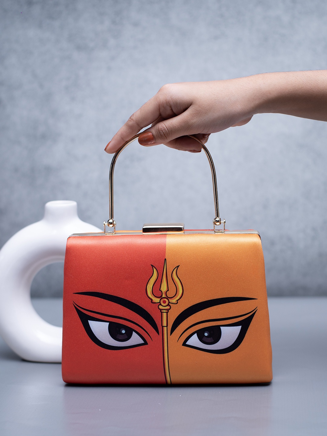 

ARTKLIM Durga Printed Box Clutch, Orange