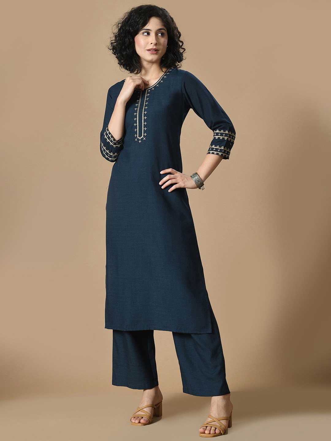 

Sangria Navy Blue Geometric Embroidered Round Neck Straight Kurta With Palazzo