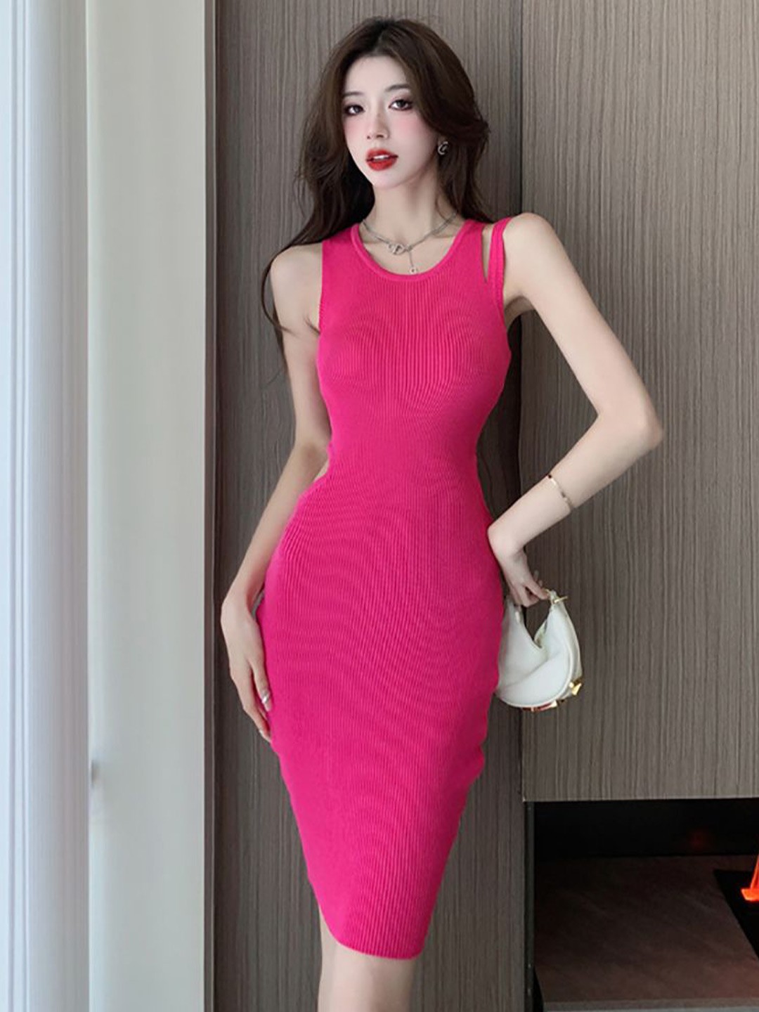 

StyleCast x Revolte Bodycon Midi Dress, Pink