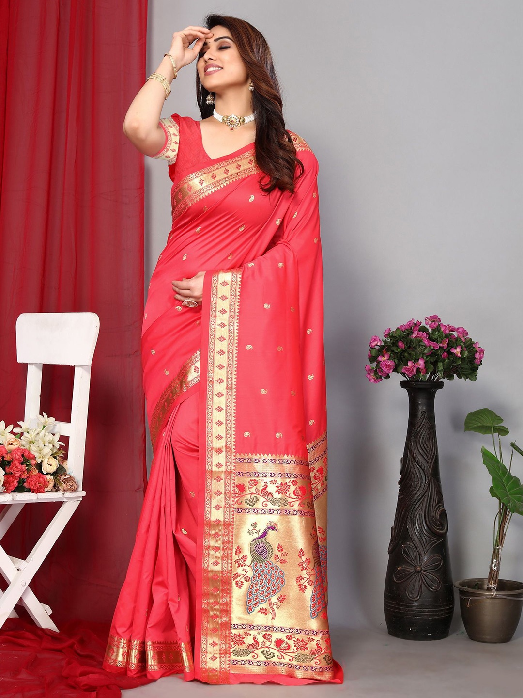 

Ekta Textiles Women Woven Design Pure Silk Paithani Saree, Peach