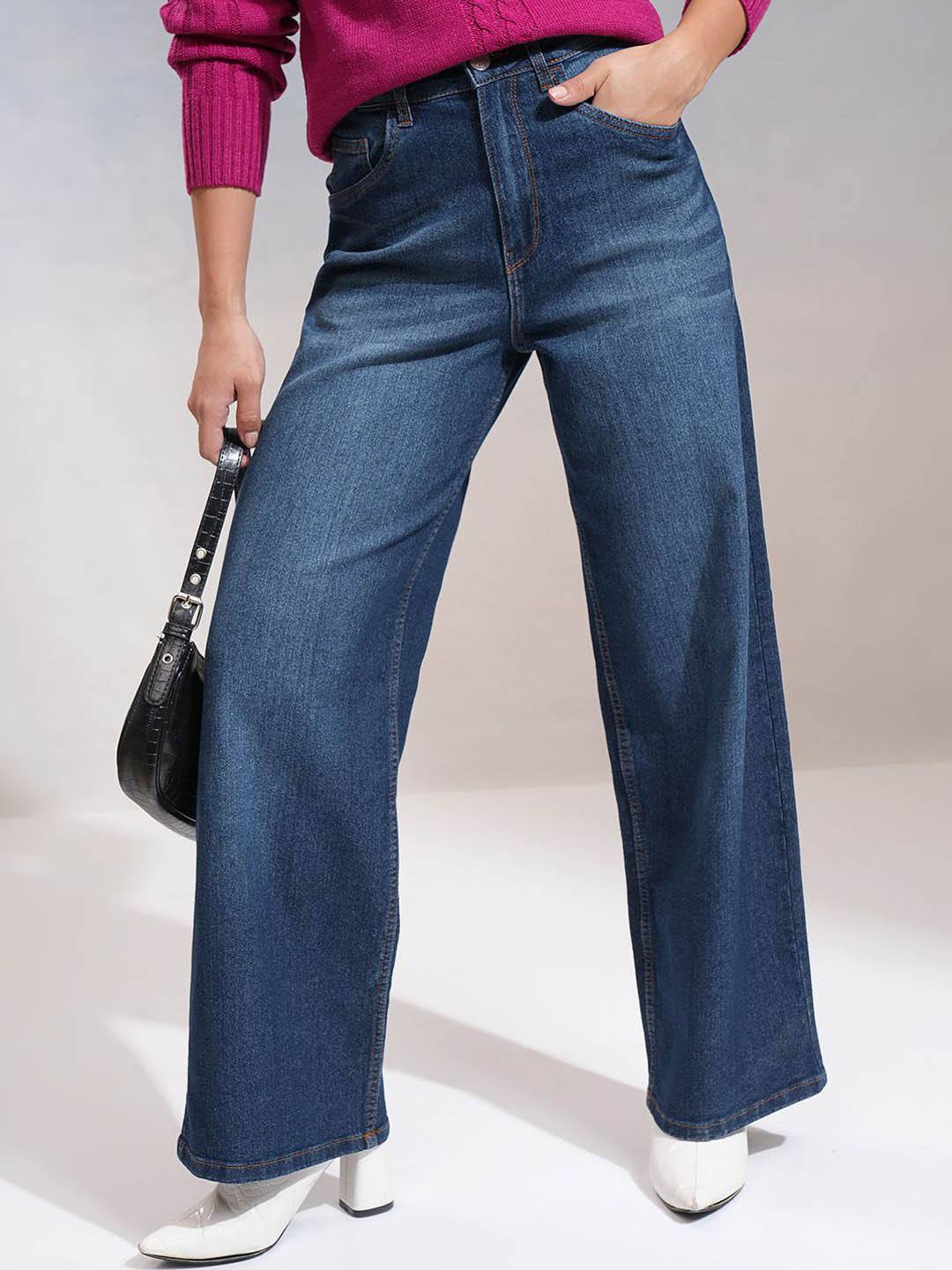 

Tokyo Talkies Women Wide Leg Light Fade Stretchable Jeans, Blue
