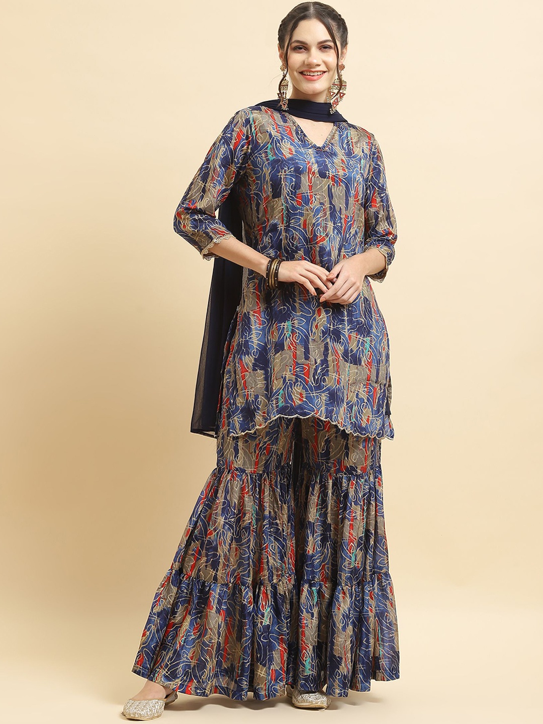 

Shree Floral Printed Straight Kurta with Trousers & Dupatta, Blue