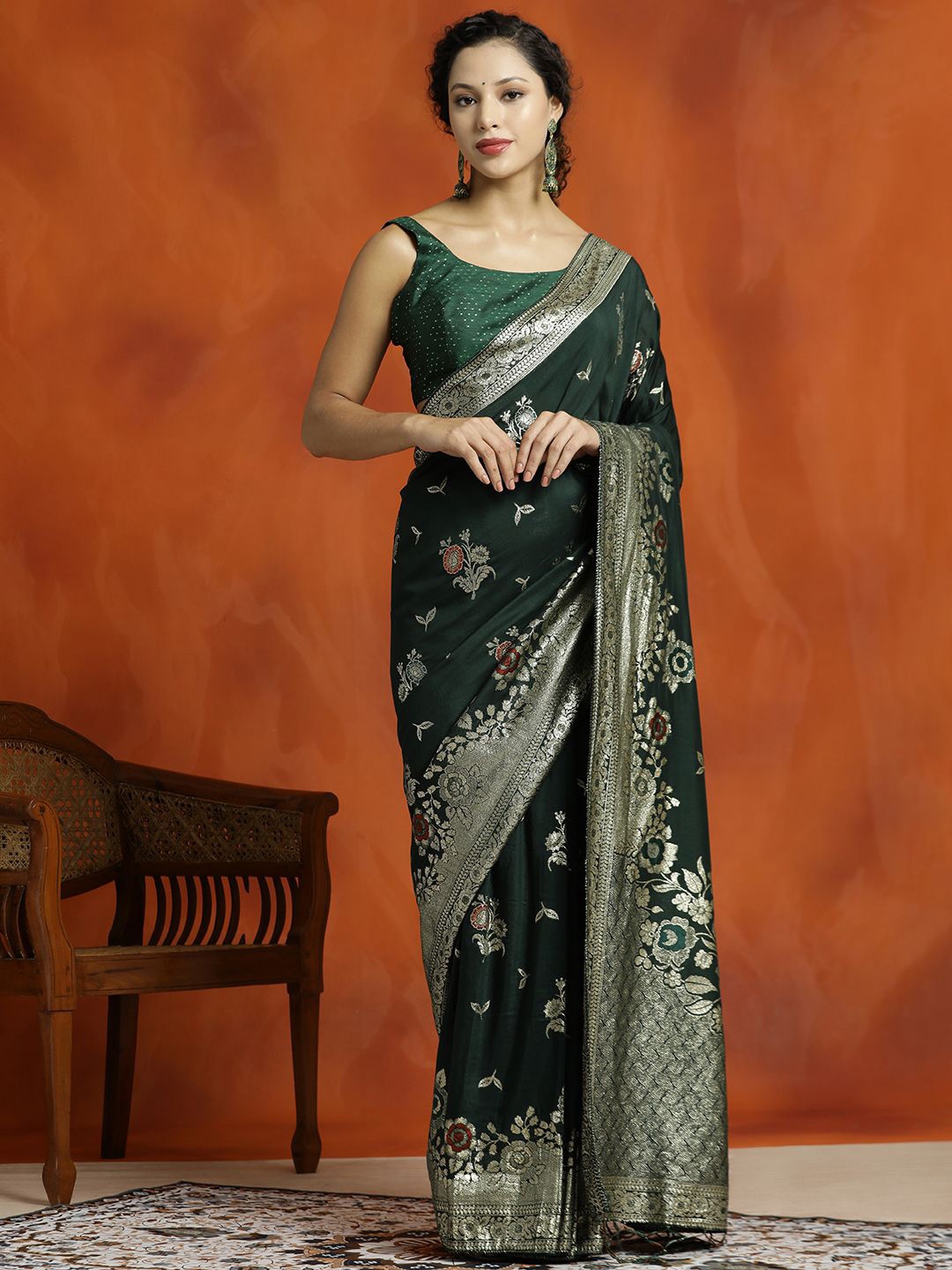 

Jaipur Kurti Silk Banarasi Floral Zari Woven Design Saree, Green