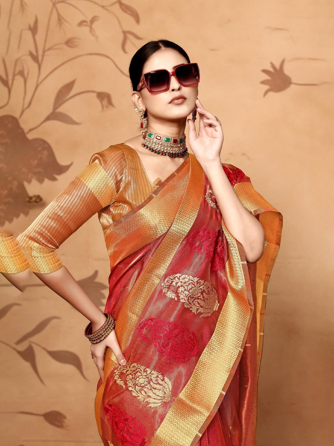 

NIRMAL CREATION Woven Design Maheshwari Saree with blouse piece, Red