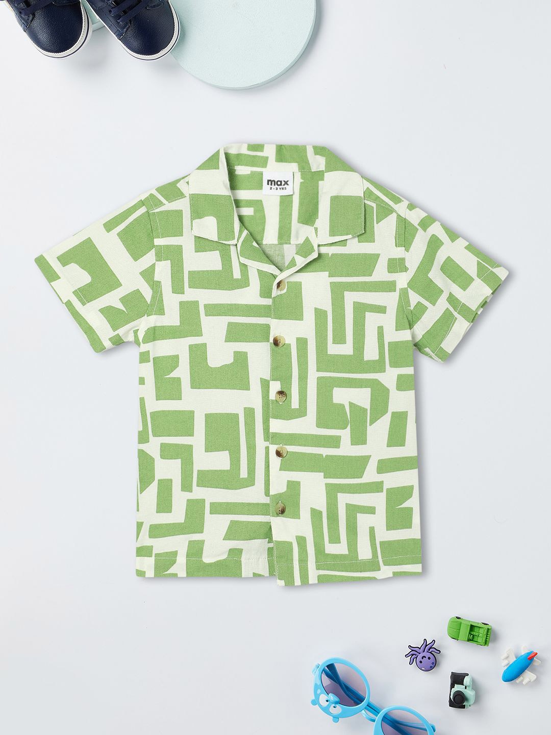 

max Boys Spread Collar Abstract Printed Cotton Casual Shirt, Green