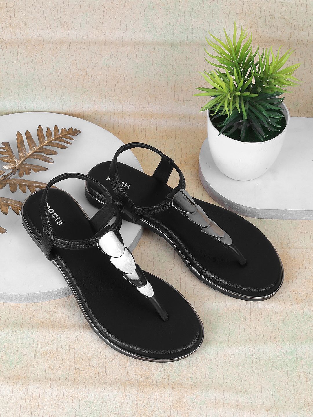 

Mochi Women T-Strap Flats, Black