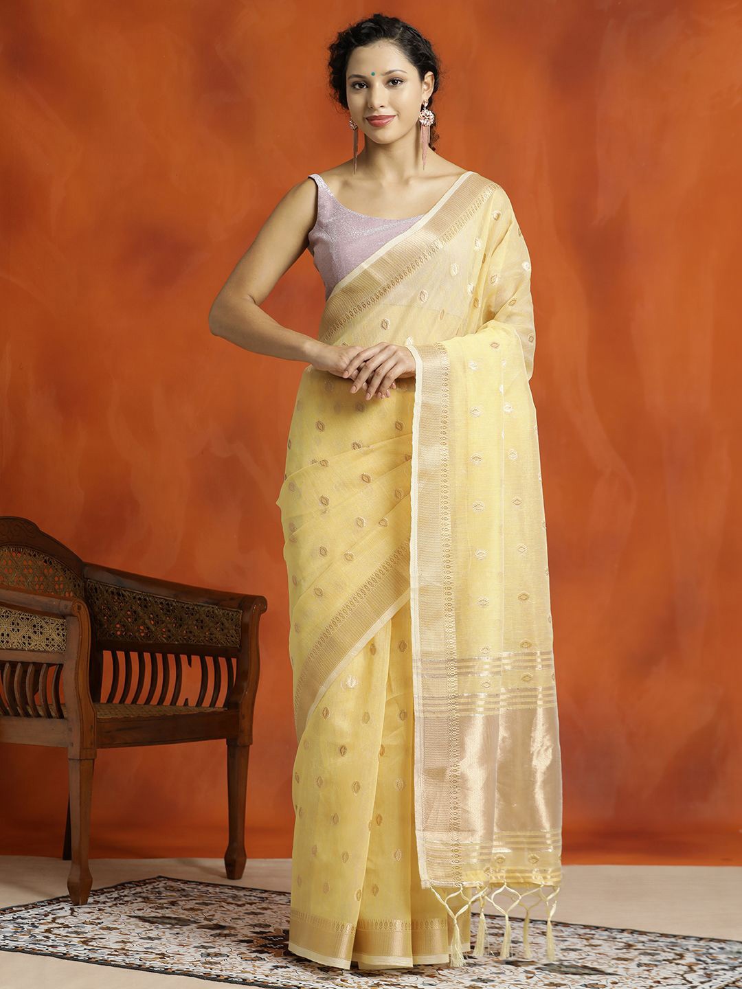 

Jaipur Kurti Zari Woven Design Banarasi Organza Saree, Yellow