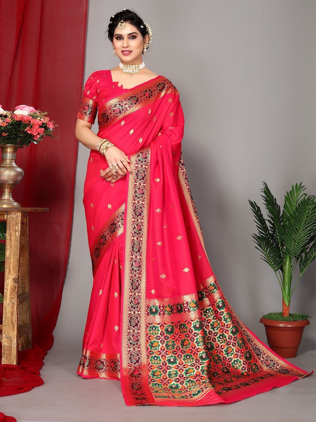 

Ekta Textiles Women Woven Design Pure Silk Paithani Saree, Red