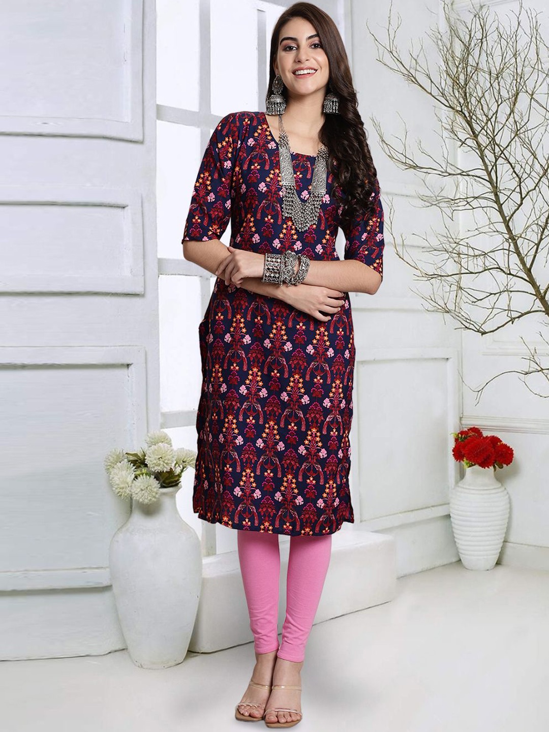 

7Threads Floral Printed Round Neck Straight Kurta, Navy blue