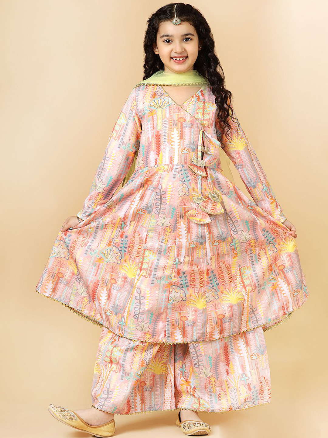 

A.T.U.N. Girls Floral Printed Regular Anarkali Kurta With Palazzos & Dupatta, Peach