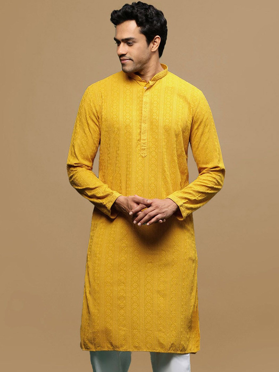 

Sanwara Ethnic Motifs Embroidered Chikankari Cotton Straight Kurta, Yellow