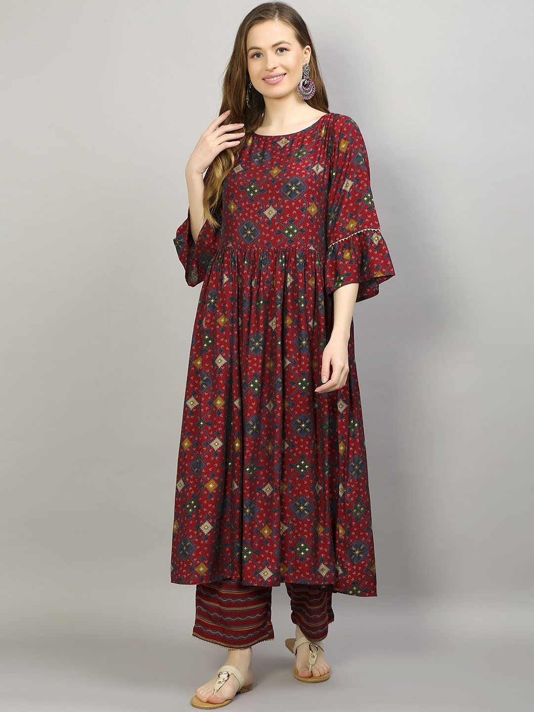 

Shree Geometric Printed Flared Sleeves Anarkali Kurta with Trousers, Maroon