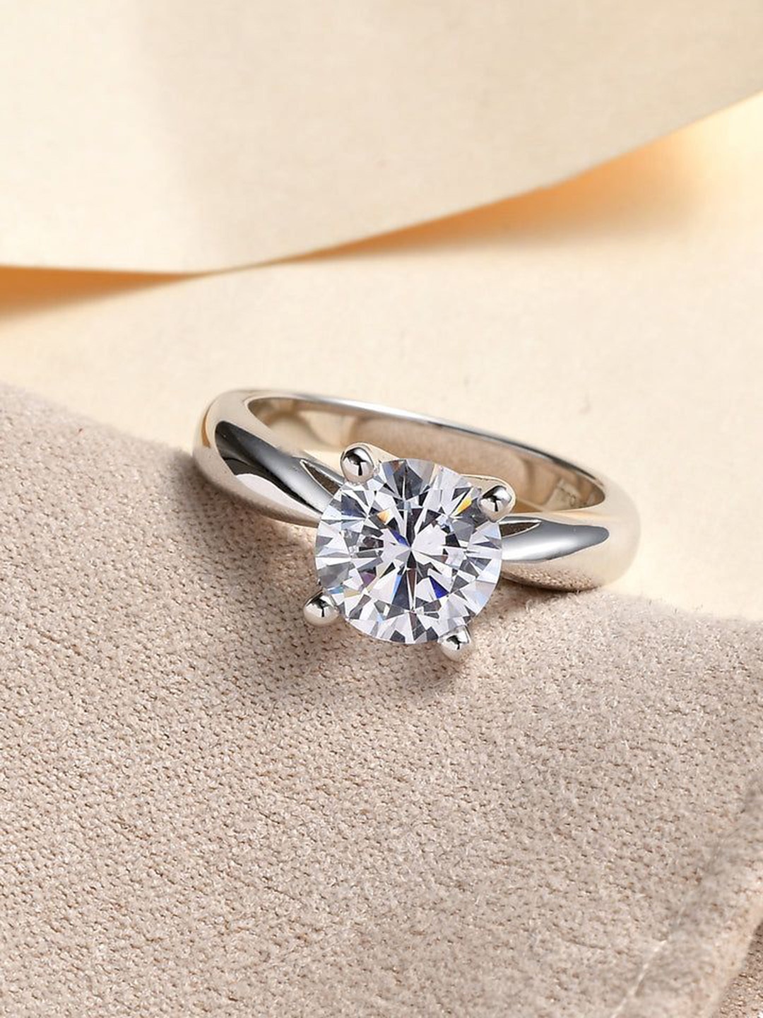 

Ornate Jewels 925 Sterling Silver 2 Carat Single Solitaire Sparkling American Diamond Ring