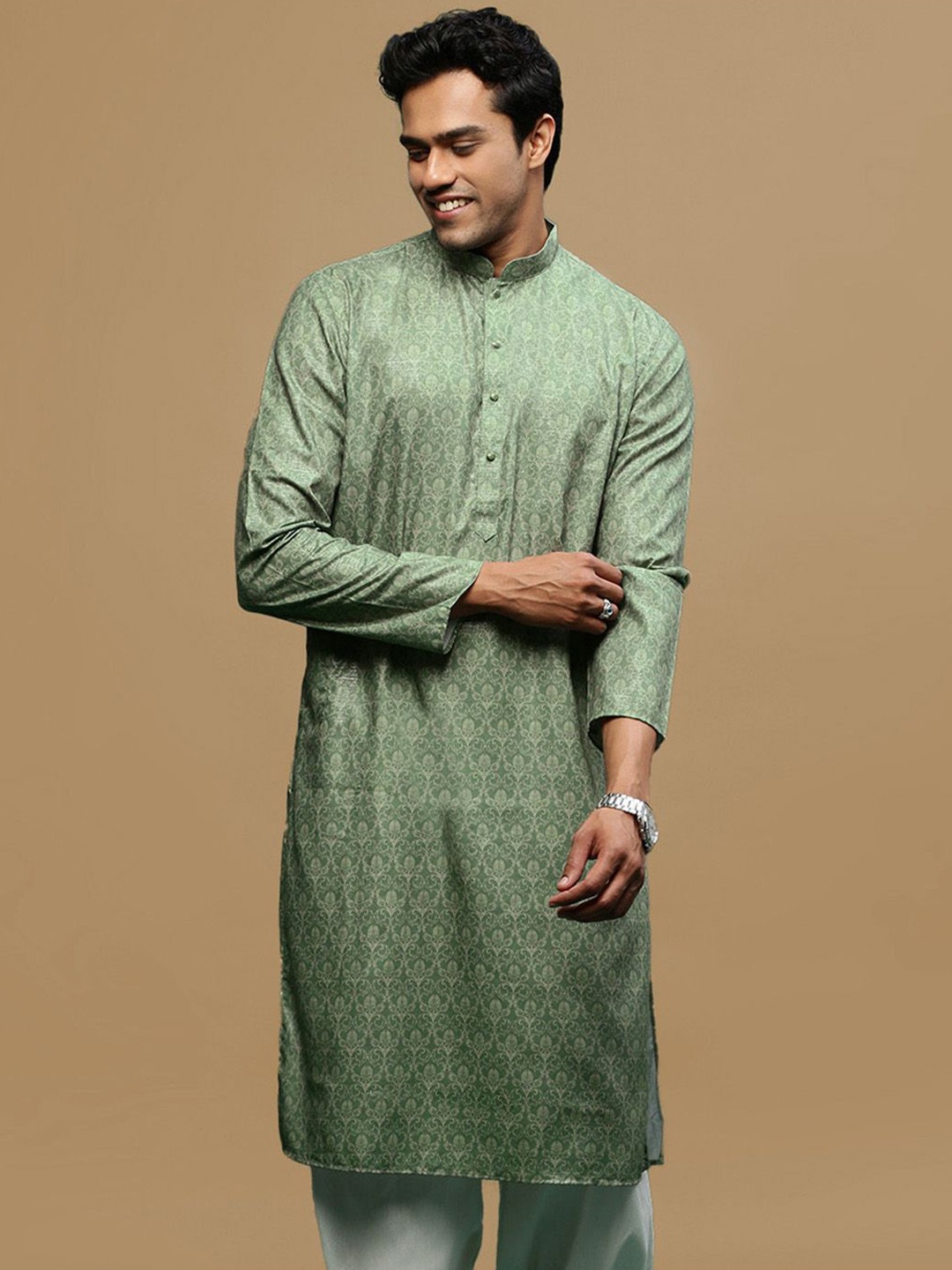 

Sanwara Ethnic Motifs Printed Cotton Straight Kurta, Green