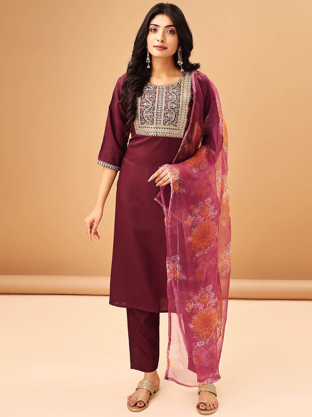 

TRAHIMAM Floral Yoke Design Embroidered Straight Zari Kurta With Trousers & Dupatta, Burgundy