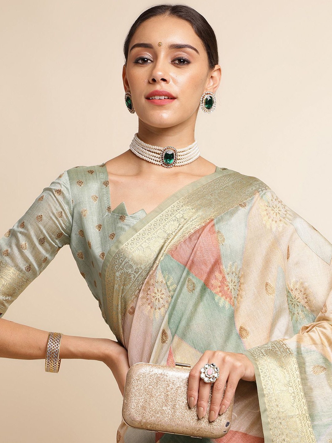 

DOI MOI Woven Design Silk Blend Banarasi Saree, Green